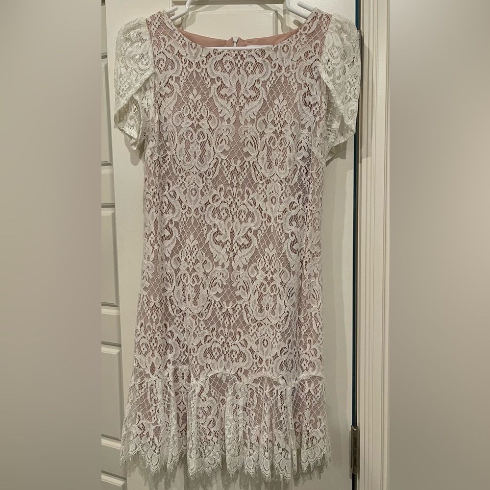 lace dress